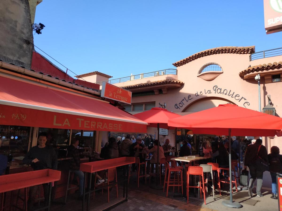Beau meublé 3 pièces 60 m² Cannes Le Suquet Esterno foto