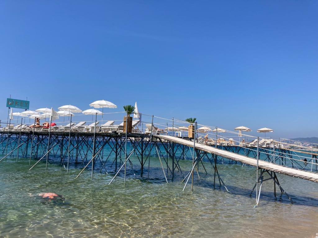 Beau meublé 3 pièces 60 m² Cannes Le Suquet Esterno foto